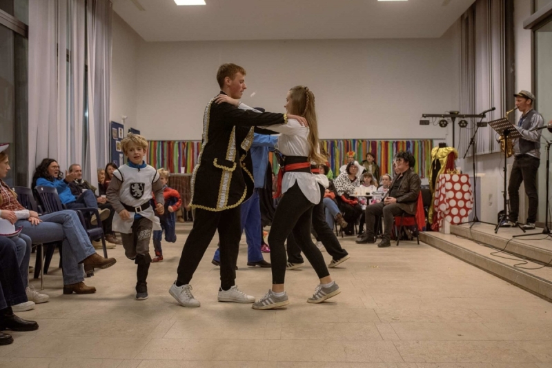 21-ELVISSMITKARNEVALPAG-7350